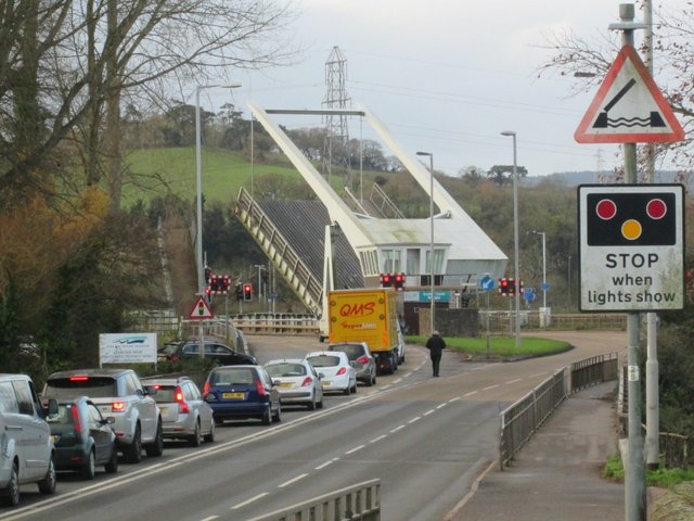 Bridge Road - Reminder of road closure in EXETER this weekend (27 Jan - 30 Jan 2017) image